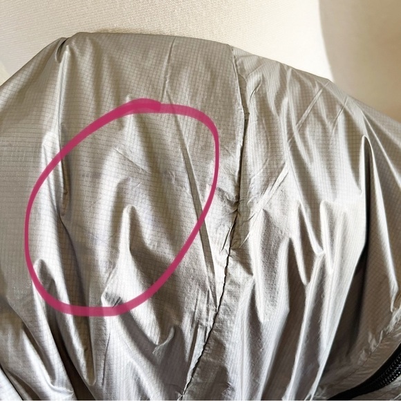 Anatomie Mela Silver Metallic Windbreaker Vest Hooded Zip Front Size M - Picture 7 of 9